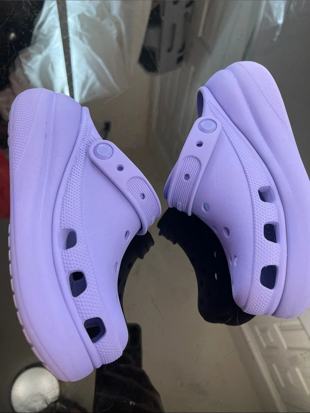 CROCS WOMEN Lavender Platform Clog Sandals